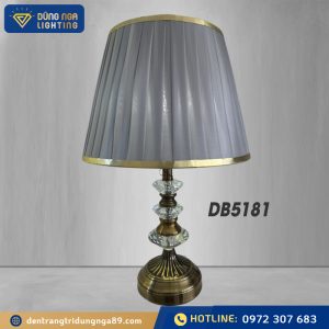 Đèn bàn phale DB5181