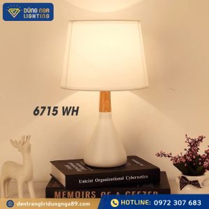 Đèn bàn thân mạ 6715 WH